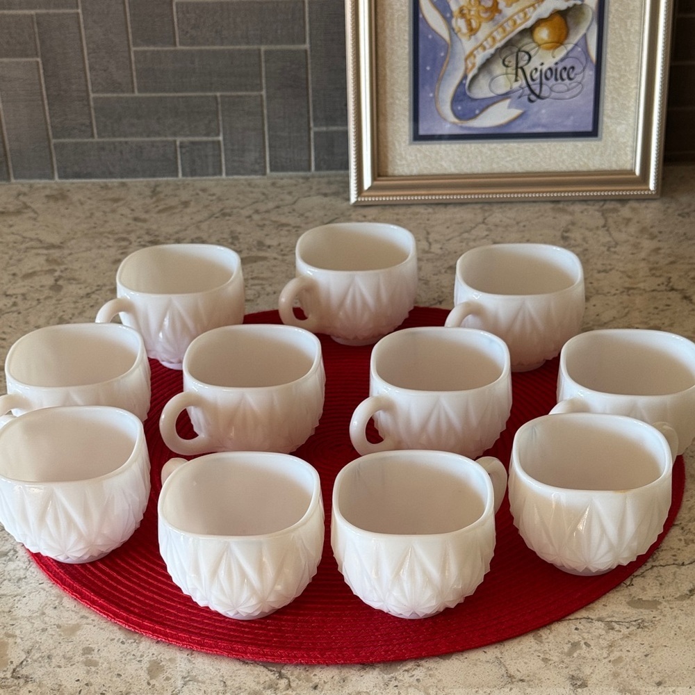 Vintage 1940’s~Hazel Atlas~Milk Glass Cup Set~11 Square Punch Cups~NO BOWL~G127